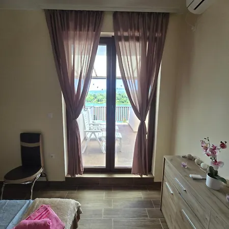 Kika Srebrno Jezero Veliko Gradište