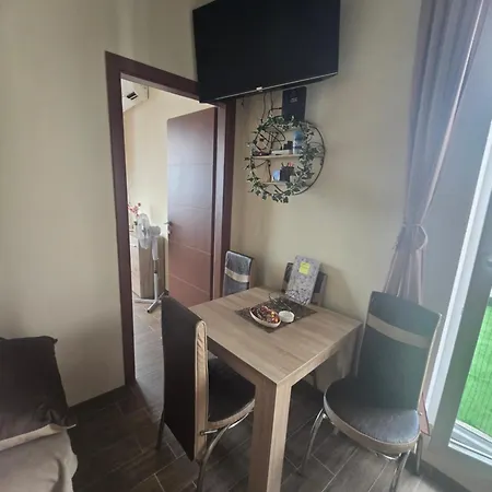 Kika Srebrno Jezero * Veliko Gradište